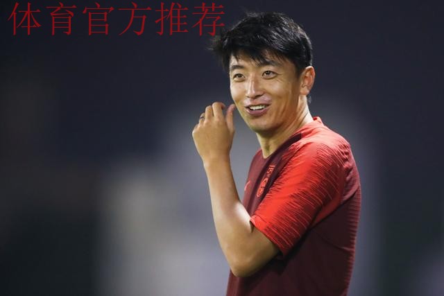 国足多哈首训 王彤、杨旭谈首次入选里皮国家队感受 国足多哈首训 王彤、杨旭谈首次入选里皮国家队感受